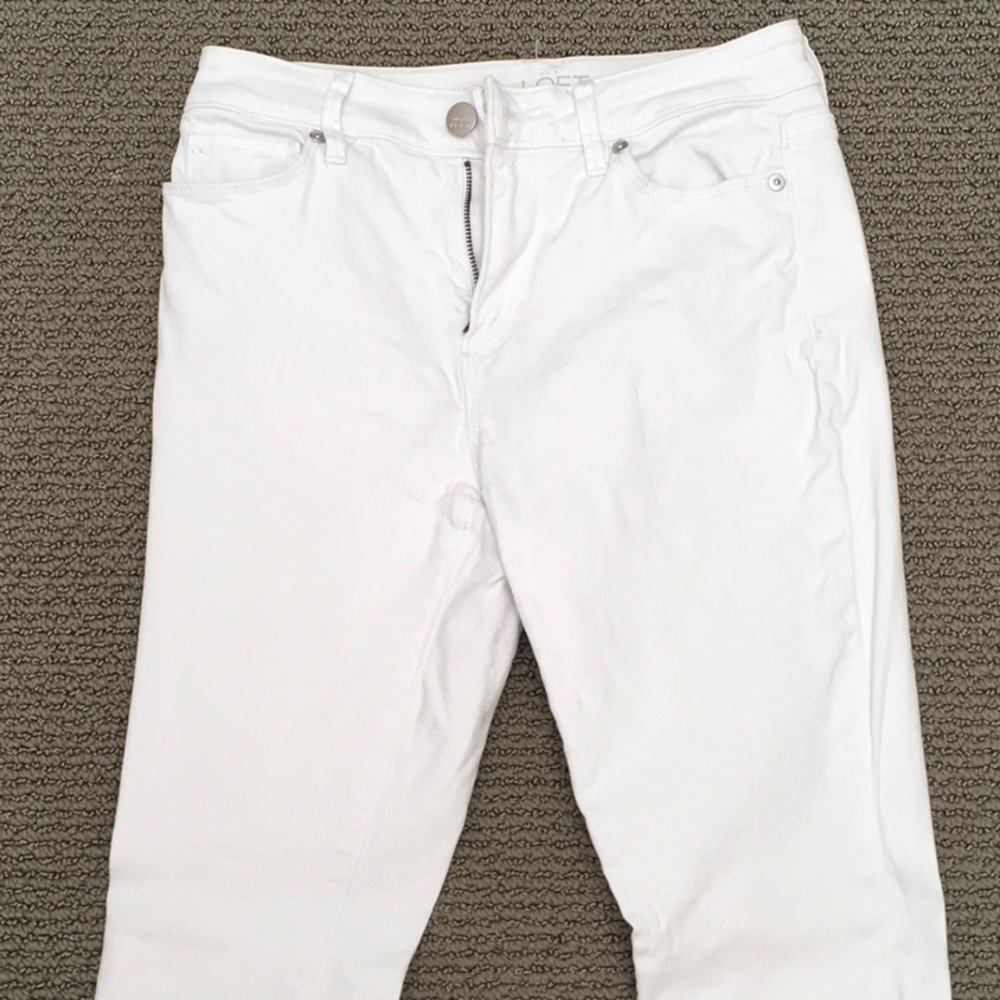 LOFT 25P Curvy Skinny Ankle White Jean